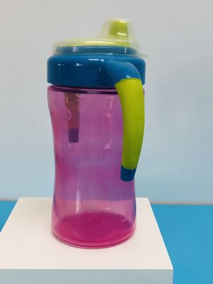 9 Bulan 7 Ounce Easy Grip BPA Gratis 260ml Baby Sippy Cup
