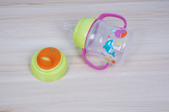 Bebas Tumpahan 2 In 1 BPA Gratis 6 Bulan 6 Ounce Baby Sippy Cup