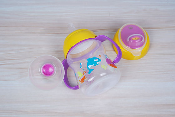 2 In 1 Nipple Suction BPA Gratis 6 Bulan 6 Ounce Baby Sippy Cup