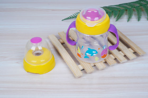 2 In 1 Nipple Suction BPA Gratis 6 Bulan 6 Ounce Baby Sippy Cup