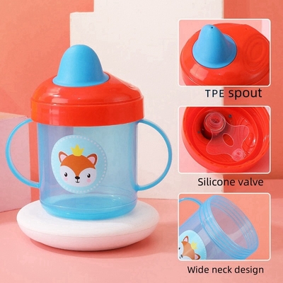 Pengemasan kotak ronde cangkir minum anak kecil - stok terbatas